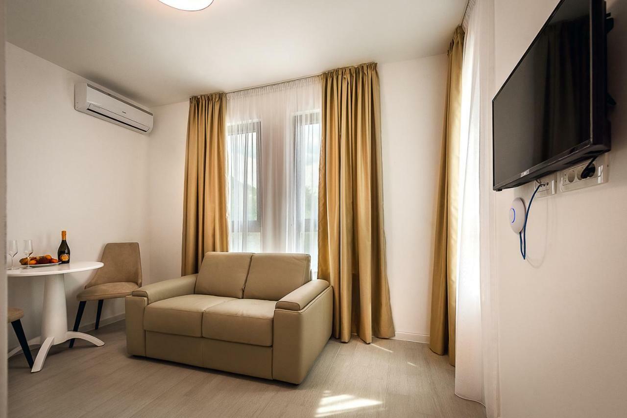 Adria Lux Apartmens 2 Sveti Stefan Εξωτερικό φωτογραφία